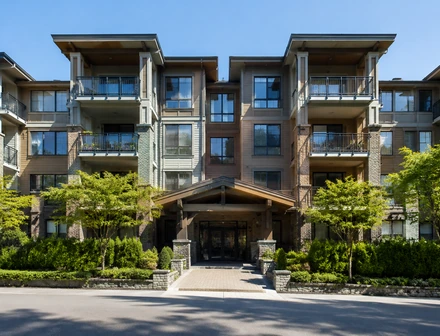 A low rise apartment building with balconies in Abbotsford BC